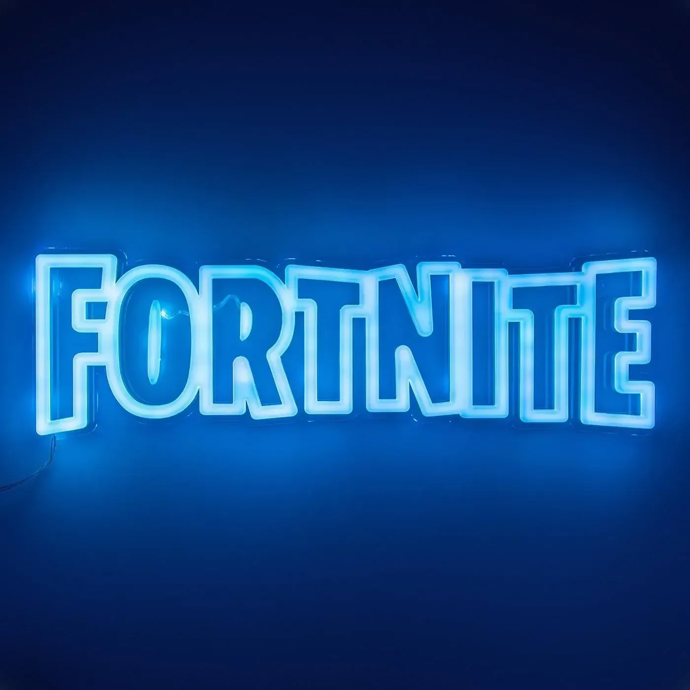 Paladone Fortnite Logo Neon Light 12x40x2cm USB Gaming Decor - Image 2